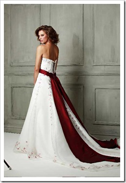  Polka  Dress on Red Sash On This Gown Is Just Gorgeous  Coupled With The Delicate Red