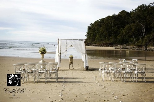 The girls have styled this gorgeous beach side wedding with fresh rustic 