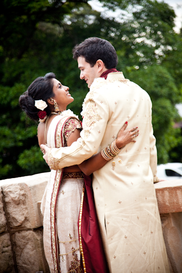 Geetha and Andrew married in a traditional Hindu wedding in Sydney earlier