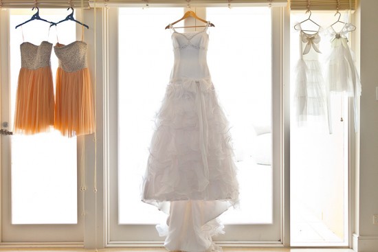 palm beach wedding006 550x367 Ten Wedding Dress Shopping Tips